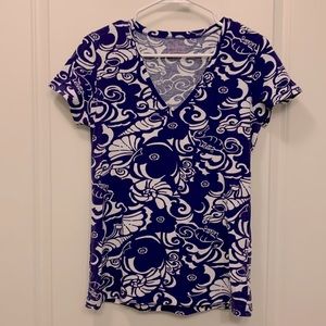 Lilly Pulitzer deep purple and white v neck t shirt